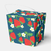 イチゴと花ブルーカスタム文字ビーフボー フェイバーボックス (裏面サイド)