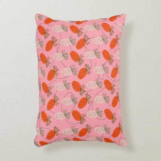 イチゴのピンクの白いドードルパターン アクセントクッション (正面(垂直))