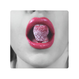 イチゴの唇 メタルプリント