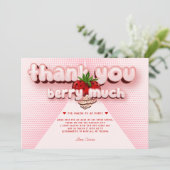 イチゴの女の子ピンク誕生日フォトベリーハイ サンキューカード (スタンド正面)