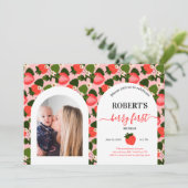 イチゴの最初の誕生日パーソナライズされた写真 招待状 (スタンド正面)