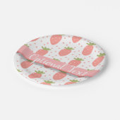 イチゴの畑 ペーパープレート (アングル)