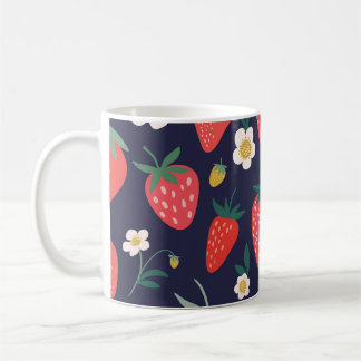 イチゴの花と果実:装飾模様 コーヒーマグカップ