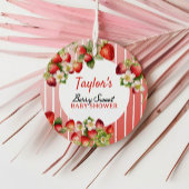 イチゴの赤ちゃんシャワー フェイバータグ