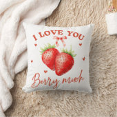 イチゴパーソナライズされたとのロマンチックな贈り物 クッション (ブランケット)