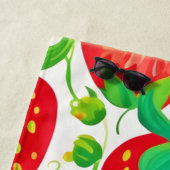 イチゴ旋回パターン ビーチタオル (インサイチュ)