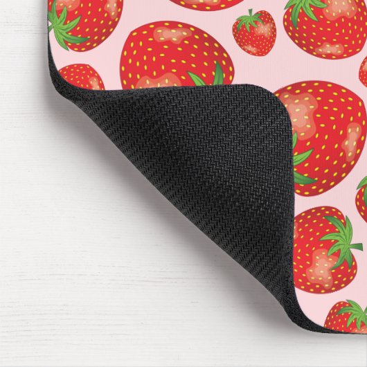 イチゴ果実イラストレーション模様オンピンク マウスパッド (コーナー)