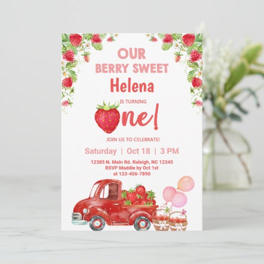 イチゴ甘い女の子の誕生日の招待。 招待状 (スタンド正面)