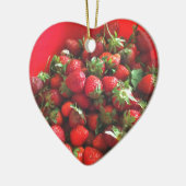 イチゴ赤い果実写真 セラミックオーナメント (左)