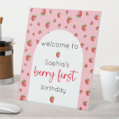 イチゴ1stバースデーベリー第1回ウェルカム 台座サイン (インサイチュ)