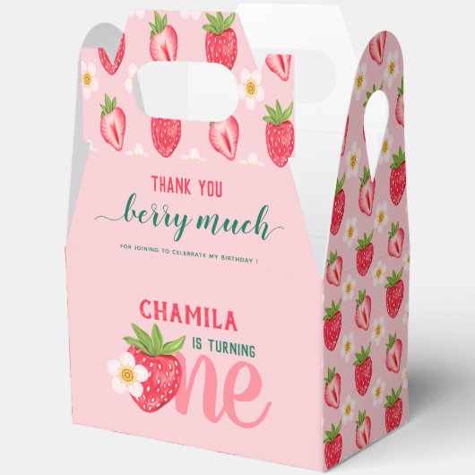 イチゴ1st誕生日ガールサンキューベリーマジョリー フェイバーボックス (見開き)
