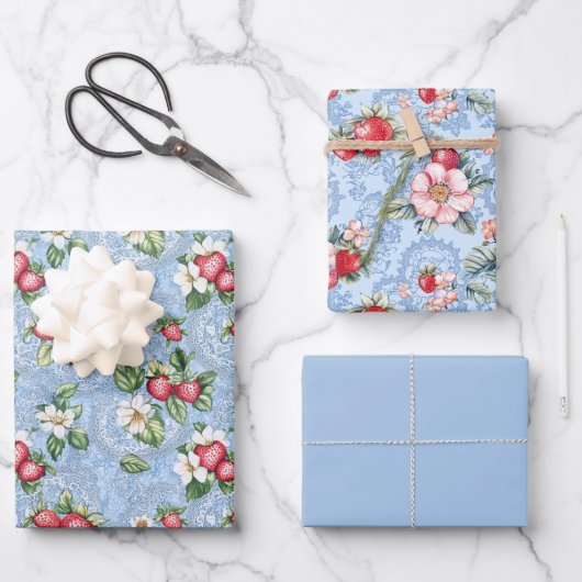 イチゴ2色と無地の色1色 ラッピングペーパーシート (正面)