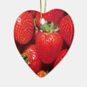 イチゴ セラミックオーナメント (左)
