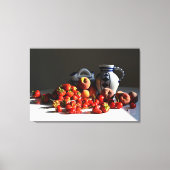 イチゴ、桃、さくらんぼで生きる キャンバスプリント (正面)