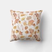 イチョウの葉とどんぐりのボタニカル散りばめ模様 クッション (裏面)