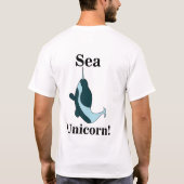 イッカクイルカ 海のユニコーン 楽しい Tシャツ (裏面)