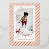 イッペ！Happy New Yearおもしろいモダンストライプ写真 箔シーズンカード (正面)