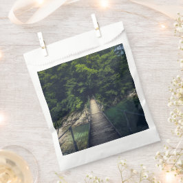 イドリジシンプルカ・スラブ川にかかる吊り橋 フェイバーバッグ