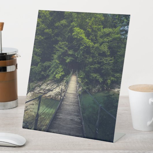 イドリジシンプルカ・スラブ川にかかる吊り橋 台座サイン (インサイチュ)