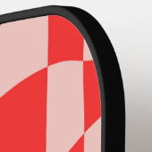 イニシャルかわいいピンクと赤のトレンディー市松模様にストライプ ピックルボールラケット (左詳細)