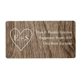 イニシャルの木目の素朴なハートを結婚持つ ラベル