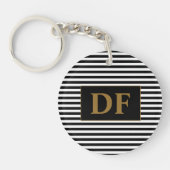 イニシャルカスタムブラック/ホワイトのキーチストライプェイン キーホルダー (正面)