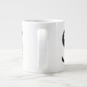 イニシャルカップにSと花かわいらしが ジャンボコーヒーマグカップ (裏面)