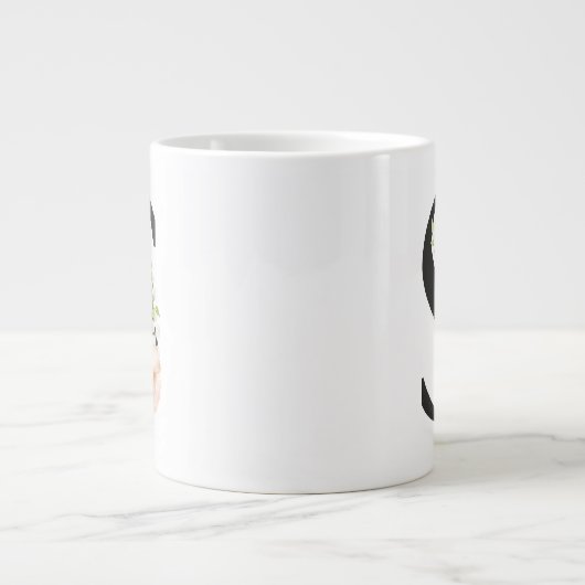 イニシャルカップにSと花かわいらしが ジャンボコーヒーマグカップ (正面)