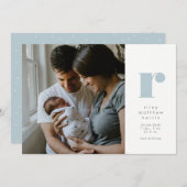 イニシャルシンプルクラシックブルー誕生 案内状 (正面/裏面)