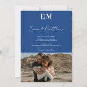 イニシャルシンプルブルー2枚の結婚写真qr 招待状 (正面)