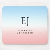 イニシャルモダンモノグラムブルーピンク白グラデーション マウスパッド (正面)