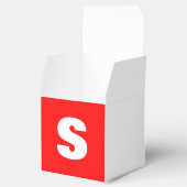 イニシャルレターモノグラムモダンスタイル赤白 フェイバーボックス (オープン)