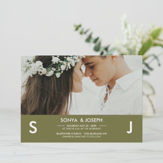 イニシャル付きモダン写真ウェディング招待状 招待状 (スタンド正面)