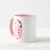 イニシャル入りフラワーモチーフマグ｜お名前や特長をカスタマイズ マグカップ (正面左)