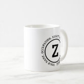 イニシャル名とその他の詳細の追加文字X Y Z コーヒーマグカップ (正面右)