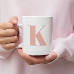 イニシャル文字 |モノグラムモダンモスタイリッシュモ コーヒーマグカップ<br><div class="desc">モチシンプルッカスタムクのミニマルタイポグラフィでスタイリッシュのイニシャルのモノグラムモダンコーヒーマグ。パーフェクトカスタムな贈り物やパーソナルtouch付きアクセサリー！</div>