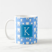 イニシャル |かわいい歯 コーヒーマグカップ (左)