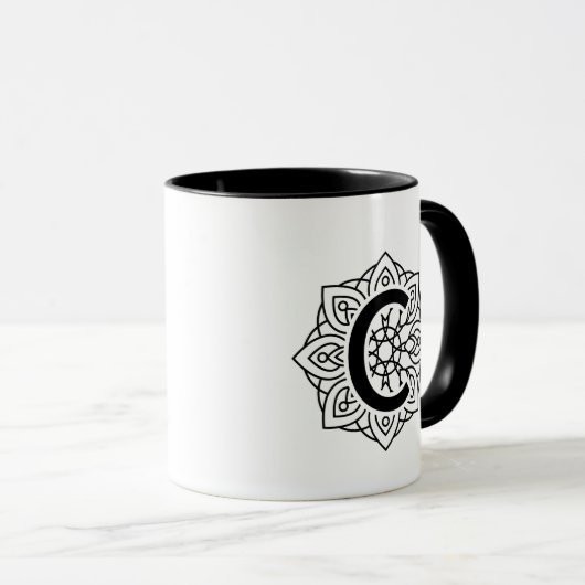 イニシャル マグカップ "C" (正面右)