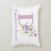 イニシャル&名前とフローラデザインアクセント枕 アクセントクッション (正面(垂直))