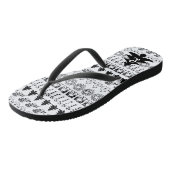 イニシャル | 白黒の象徴的なクリスマスパターン ビーチサンダル (アングル)