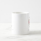 イニシャル E ピンクのバラ 花のモノグラム 名前 コーヒーマグカップ (中央)