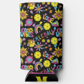 イニシャル、Groovy、レトロ90s、黒Seltzer Ca スリム缶クーラー (正面)