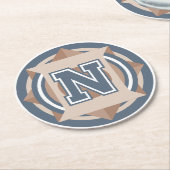 イニシャル「N」モノグラム ラウンドペーパーコースター (アングル)