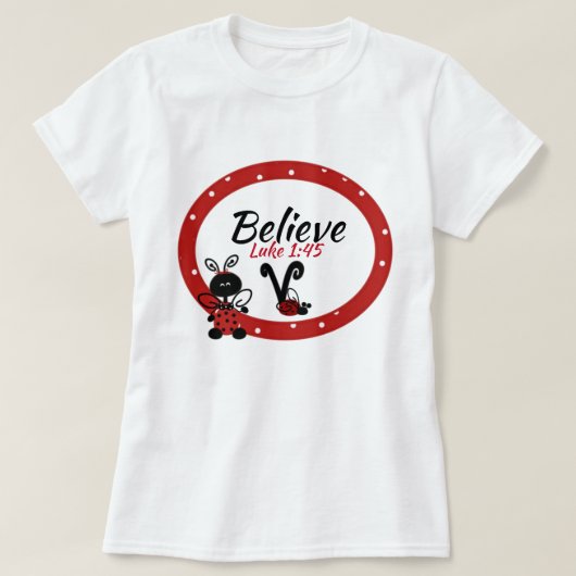 イニシャルV /聖なる書物、 経典 – 女性の手ナノTシャツ Tシャツ (デザイン正面)