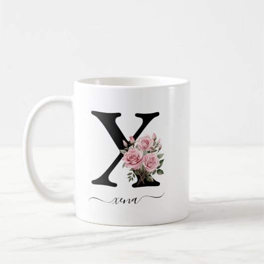 イニシャルxモノグラムフローラフラワーピンクローズマグ コーヒーマグカップ (左)