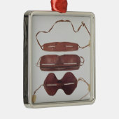 イヌイット族の太陽または雪「ガラス メタルオーナメント (右)