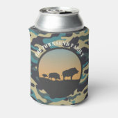 イノシシとカモフラージュ 缶クーラー (缶裏面)