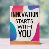 イノベーションはユーザーから開始 アクリルサイン (ニュートラル)