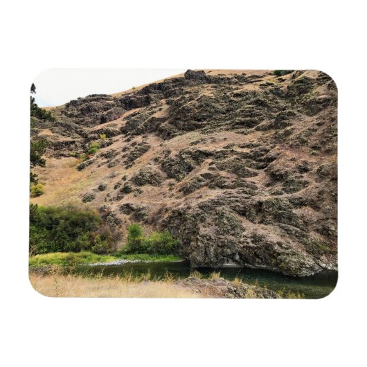 イマナ川、または マグネット (横)