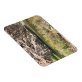 イマナ川、または マグネット (右側)